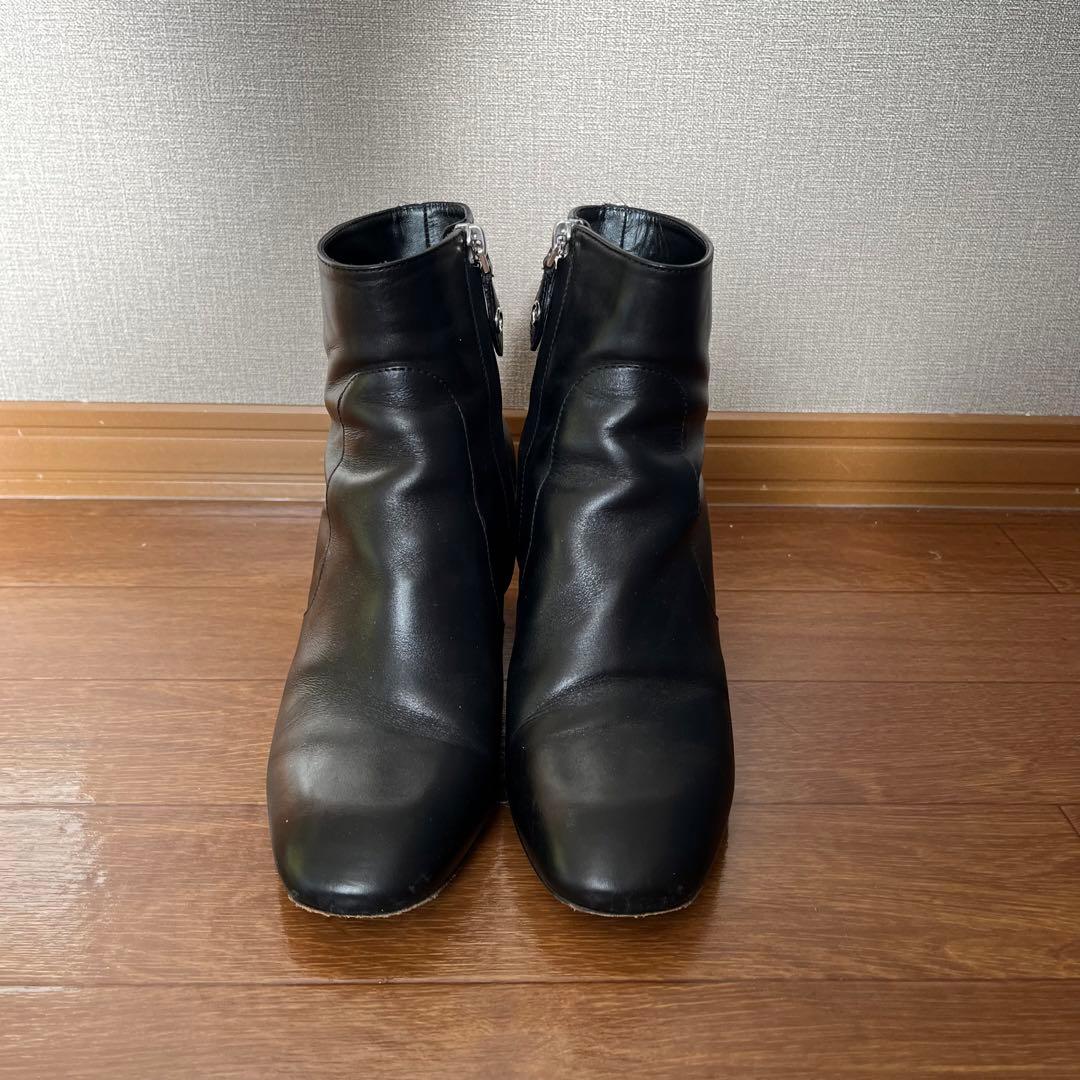 e*u様 LOUIS VUITTON ショートブーツ　ルイヴィトン　黒レザーアン