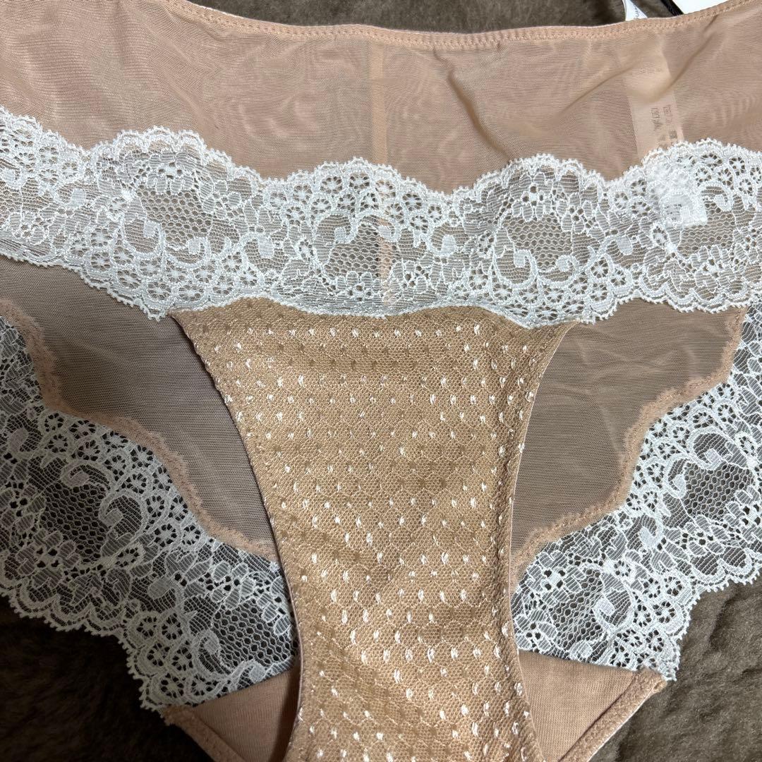 MARIE JO ベルギー　ブラジャー　ショーツ　レース　ピンクベージュ　E65