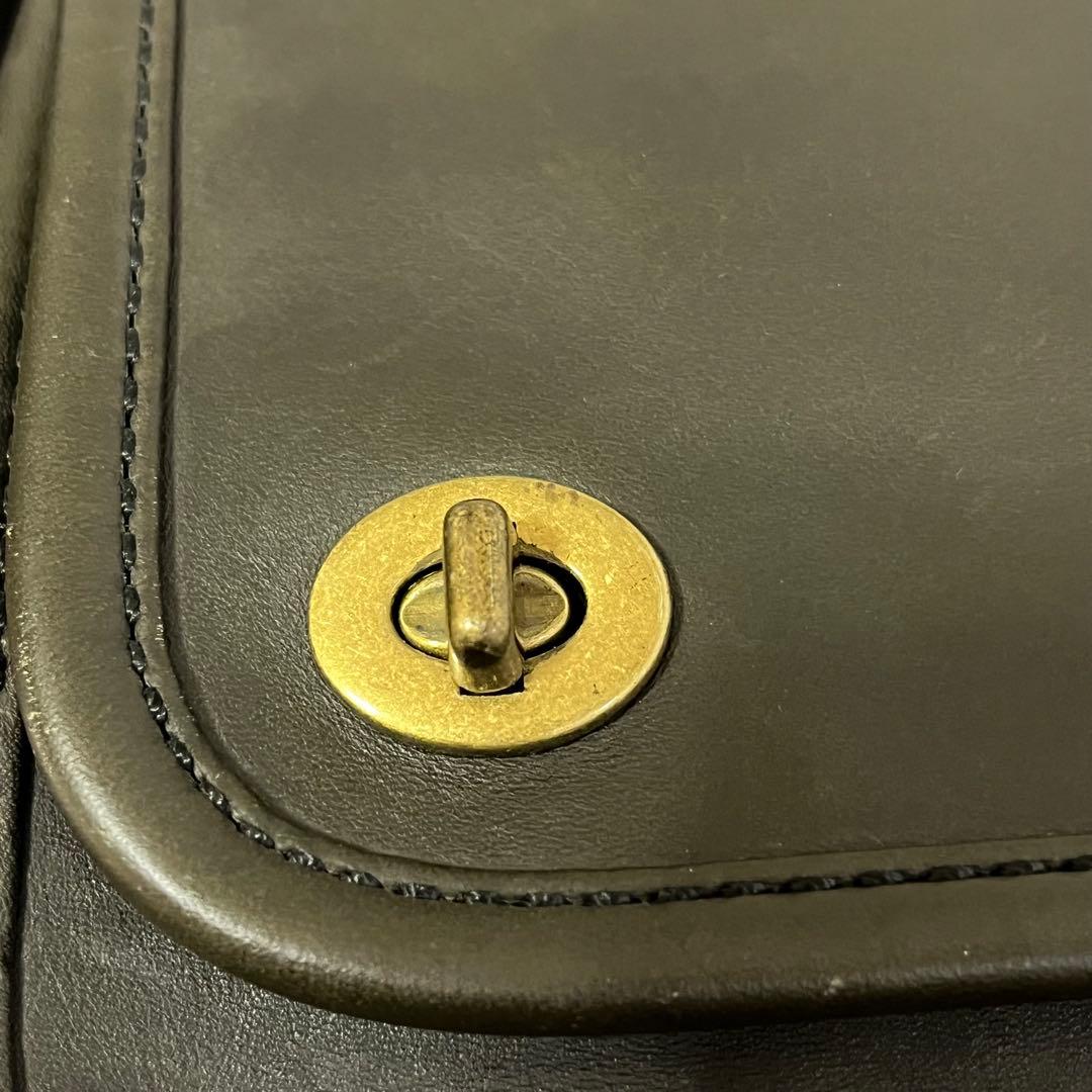 美品✨オールドコーチ　ウエストバッグ　ボディバッグ　レザー　ターンロック　カーキ