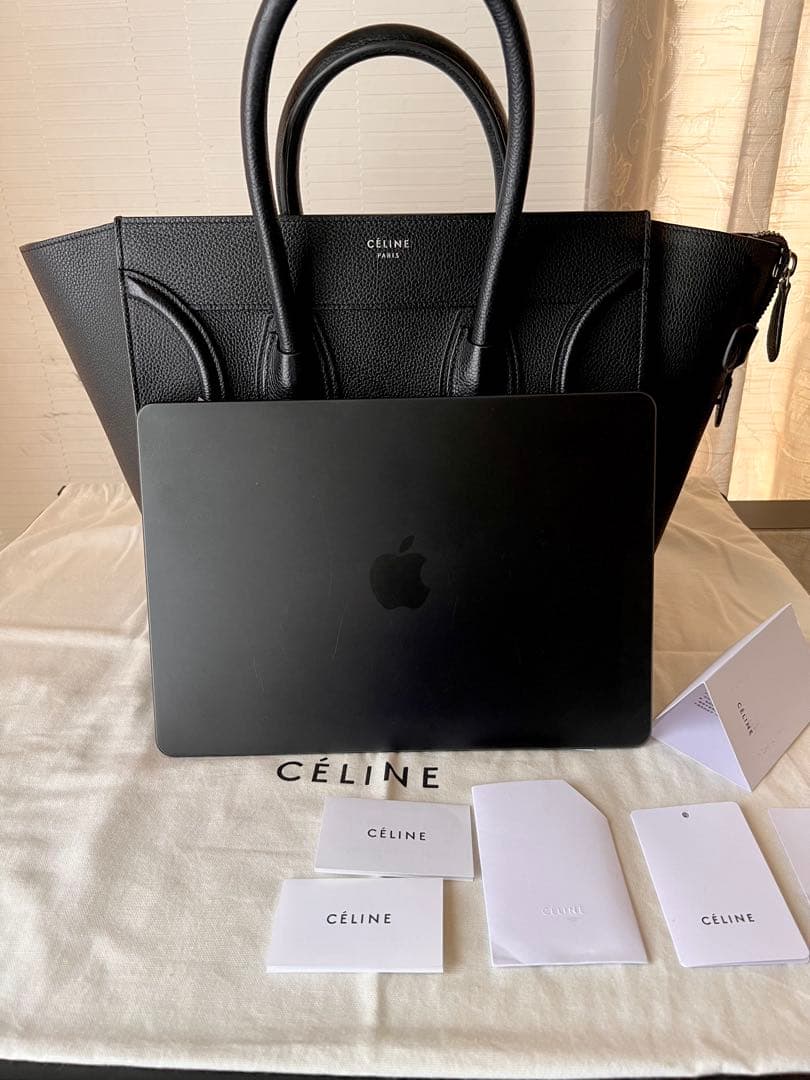 美品　セリーヌ　ラゲージバッグ　ブラック　ビジネス