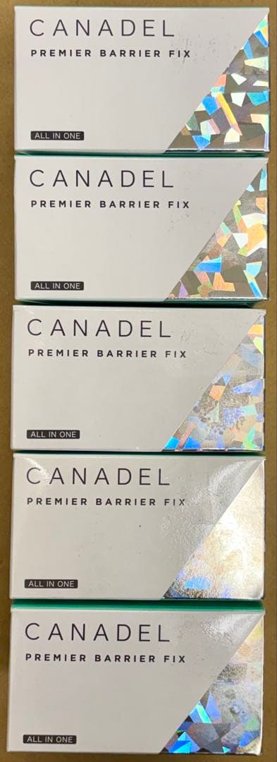 新品、未開封！　5個セット　カナデル プレミアバリアフィックス　ナイアシンアミド