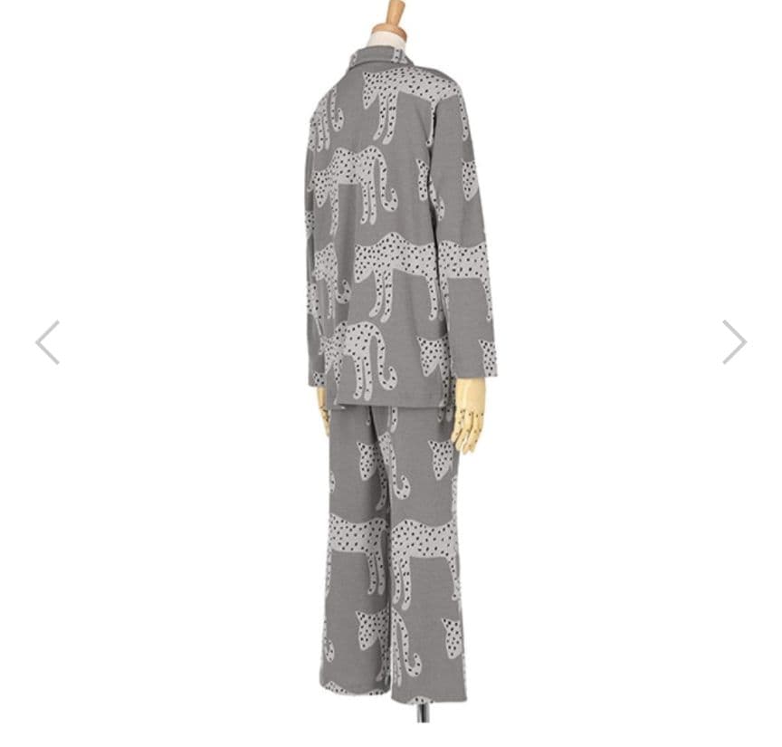 新品タグ付き ワコール パジャマ ワンピ ルームウェア ヒョウ グレー L