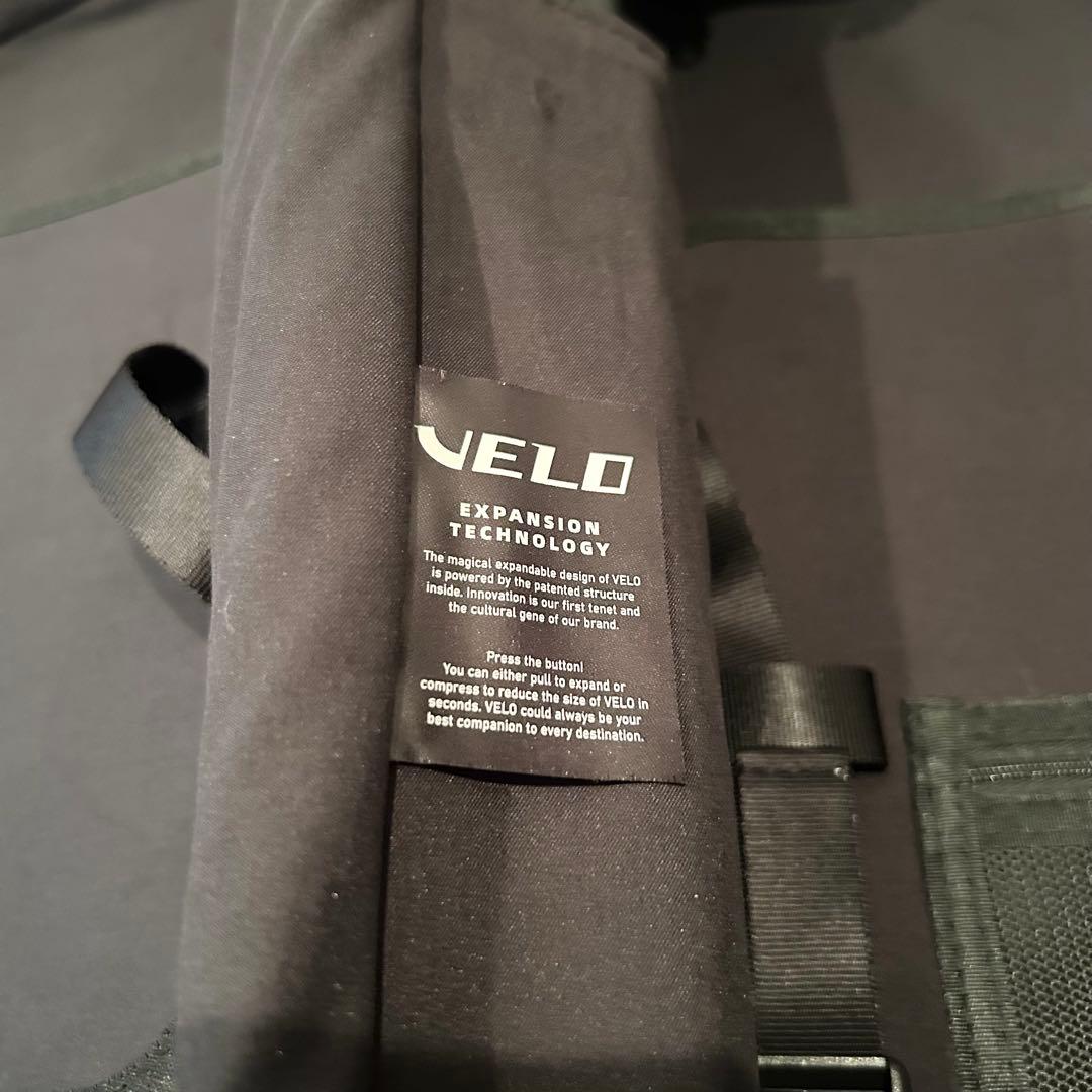 VELO ヴェーロ　伸縮型　スーツケース　三段階サイズ可変式　ブラック