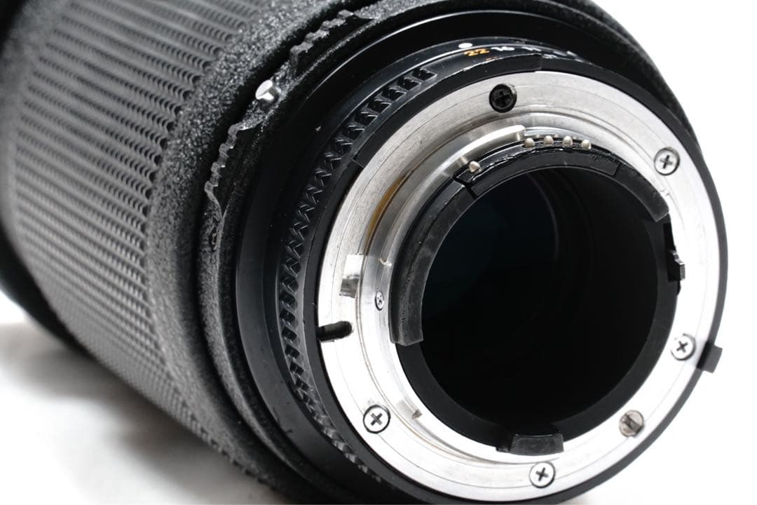 大三元レンズ Nikon ED AF NIKKOR 80-200mm F2.8