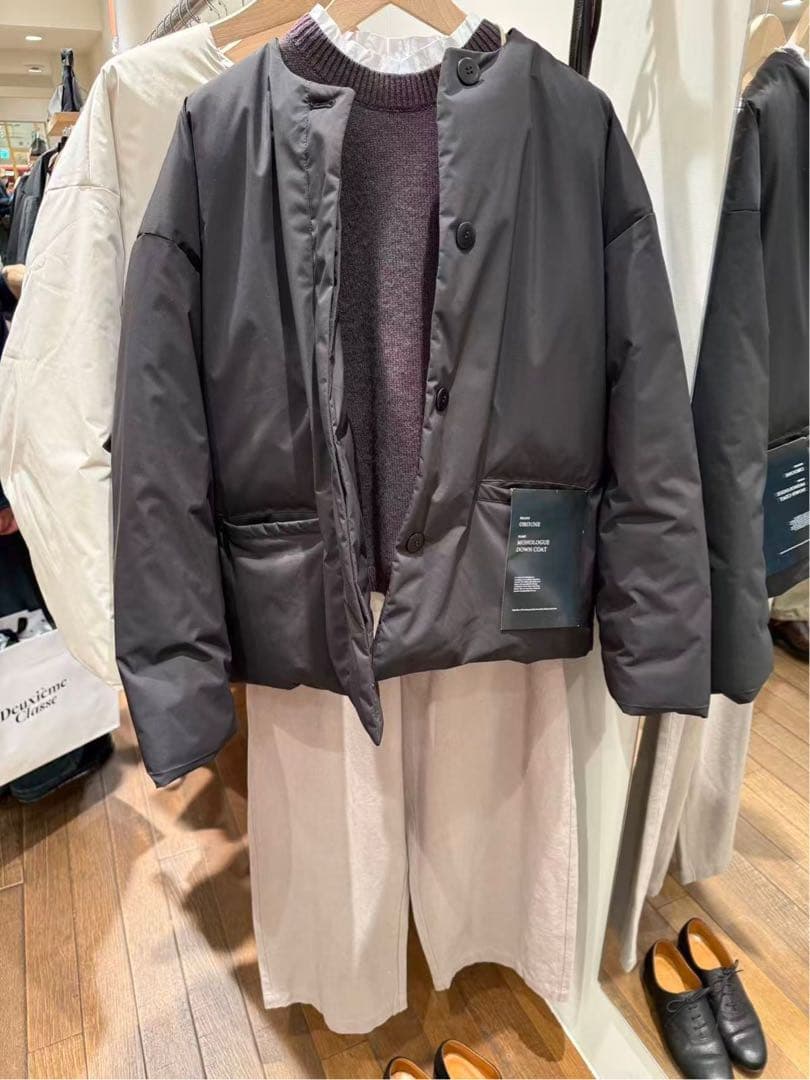 オローネ モノローグダウンコート 新品未使用 ブラック