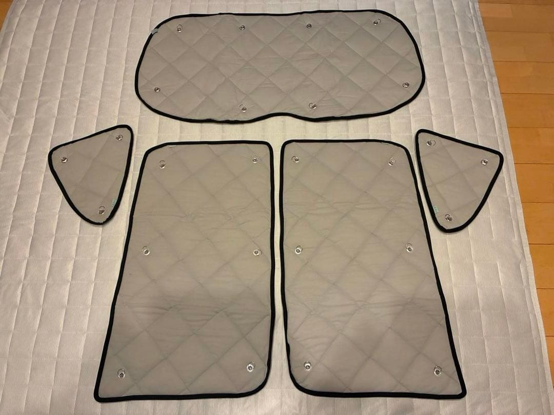 アイズ　マルチシェード　シルバー/グレー　ホンダフリードGB5/6/7/8車中泊