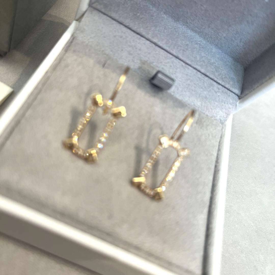 BELLESIORA ベルシオラ　K18 YG ダイヤモンドピアス