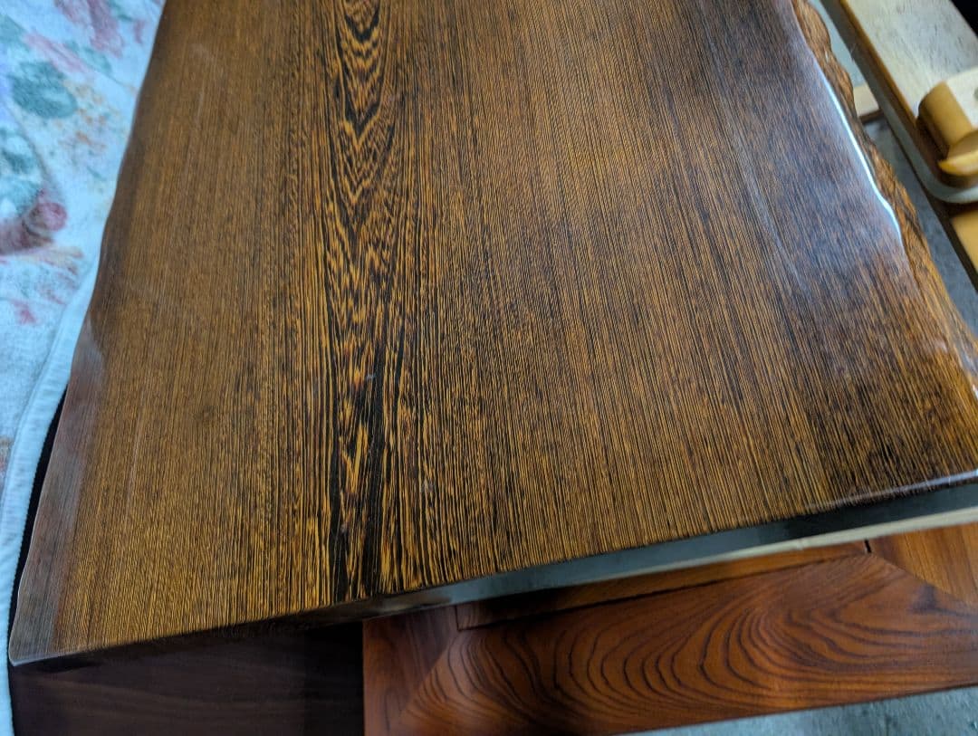 天然木座卓　一枚板 曲線脚デザイン【無垢】