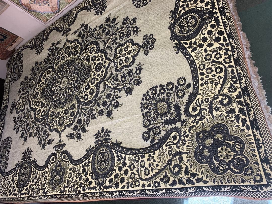 ペルシャの敷物 size200x300cm …. Bab1.