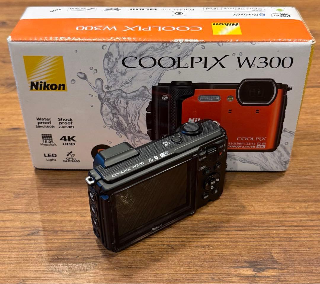 Nikon COOLPIX W300 オレンジ