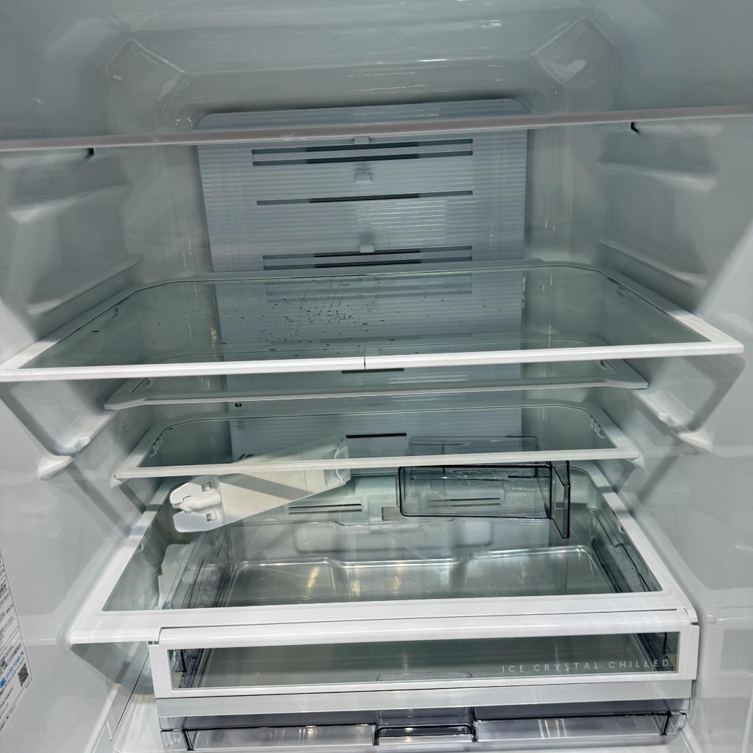 東京23区送料無料　極美品東芝6ドア冷蔵庫　551L製氷機有　GR-S550FZ