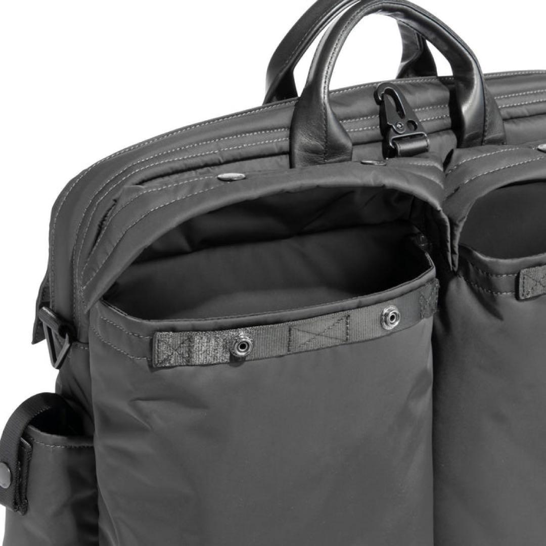 バッグ UNTRACK CITY PLUS The Helmet Tote Bag