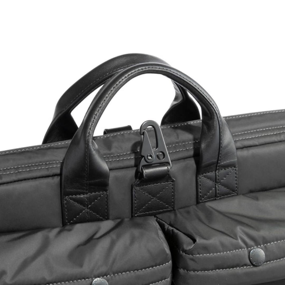 バッグ UNTRACK CITY PLUS The Helmet Tote Bag