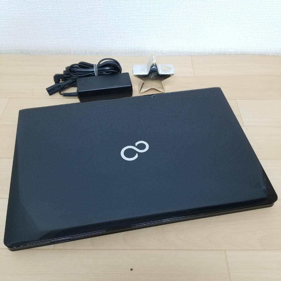 期間限定 新品SSD Win11 DVD再生可 ノートPC 富士通(E0643)