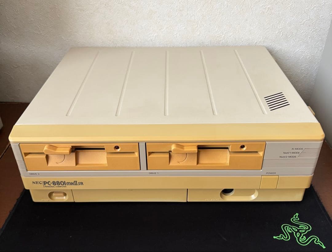 PC-8801mkIISR キーボード付 動作品