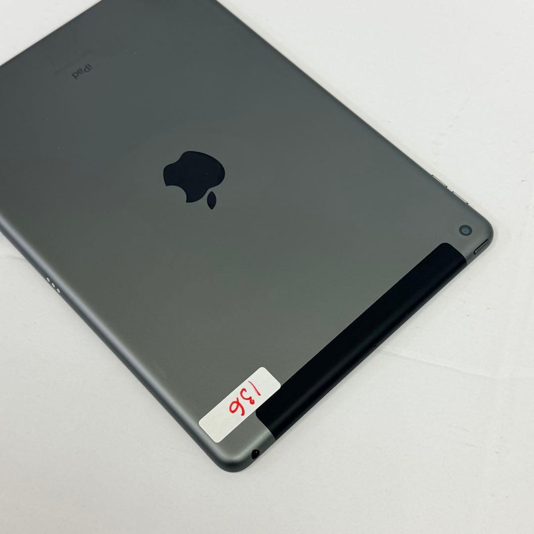 【極美品】iPad 第7世代 Wi-Fi+セルラー 32GB simフリー