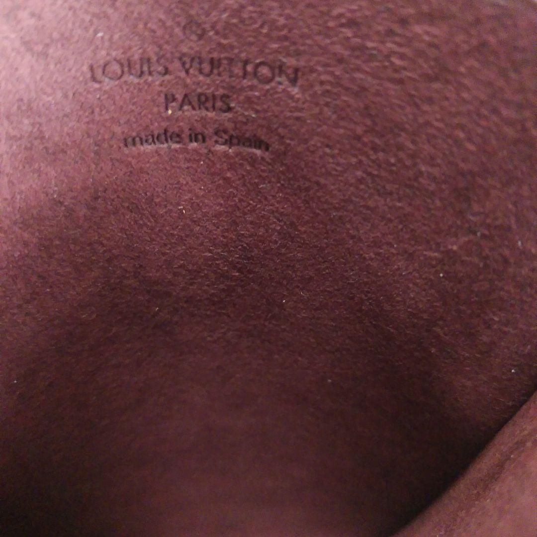 ☆最終値下げ☆　ルイヴィトン　スマホ、メガネケース　マヒナレザー