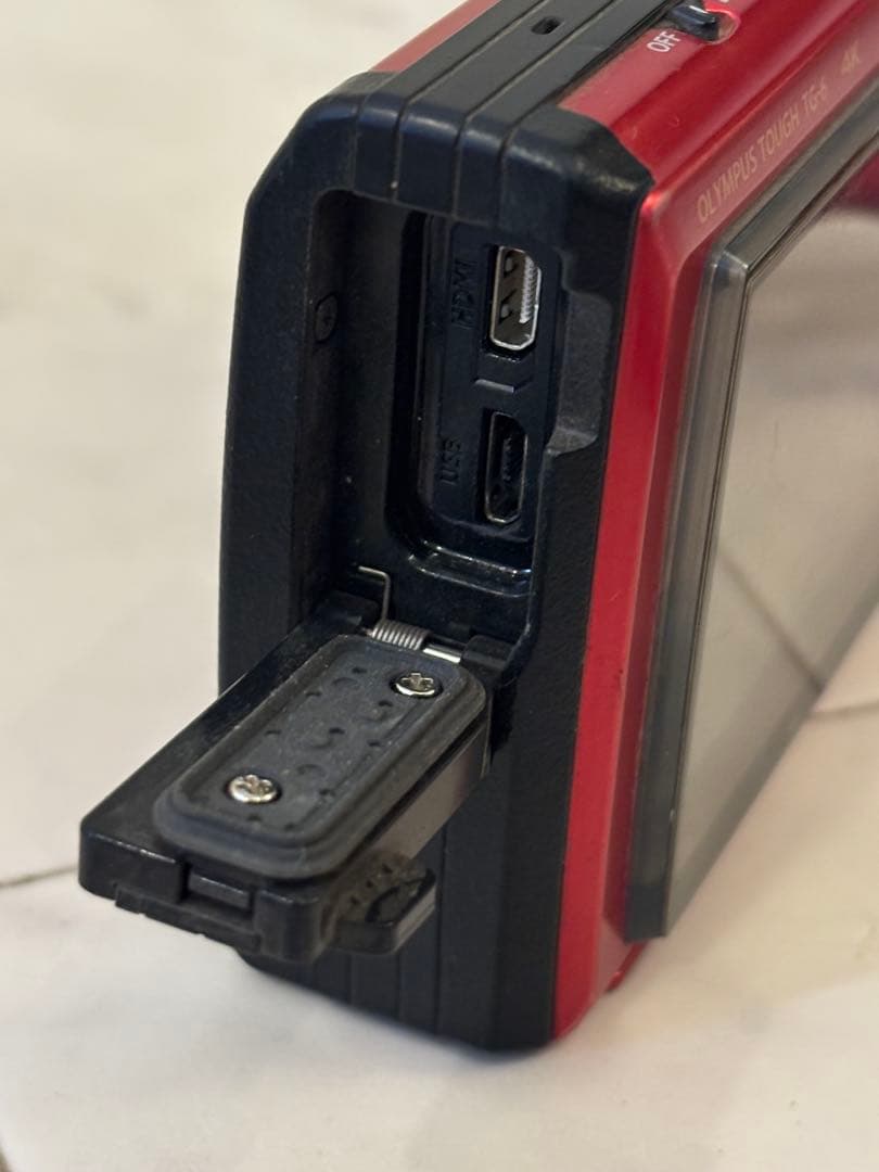 OLYMPUS 防水デジタルカメラ Tough TG-6 レッド