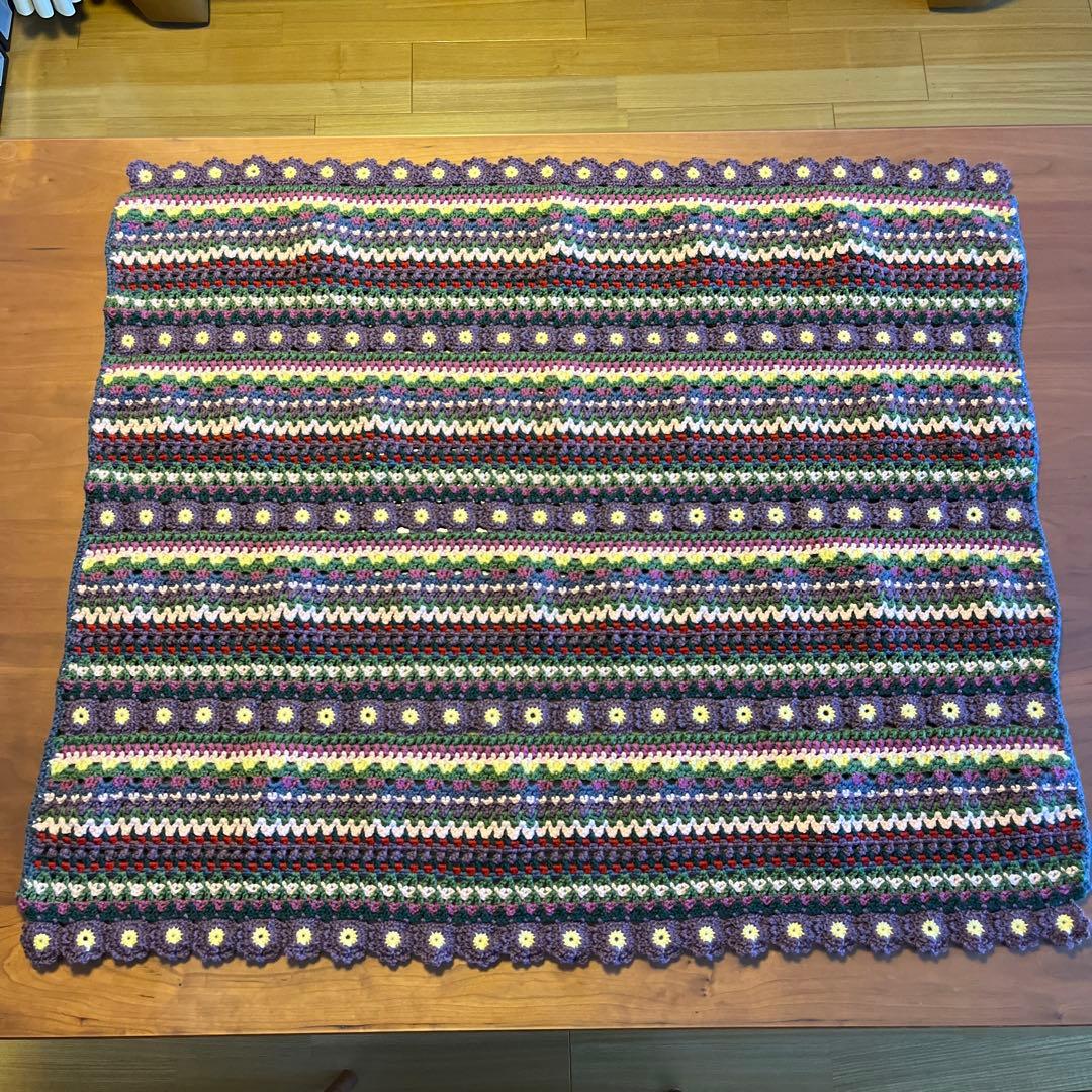『ボーダーフラワーブランケット』ホビーラホビーレ〜手編み〜マルチカバー