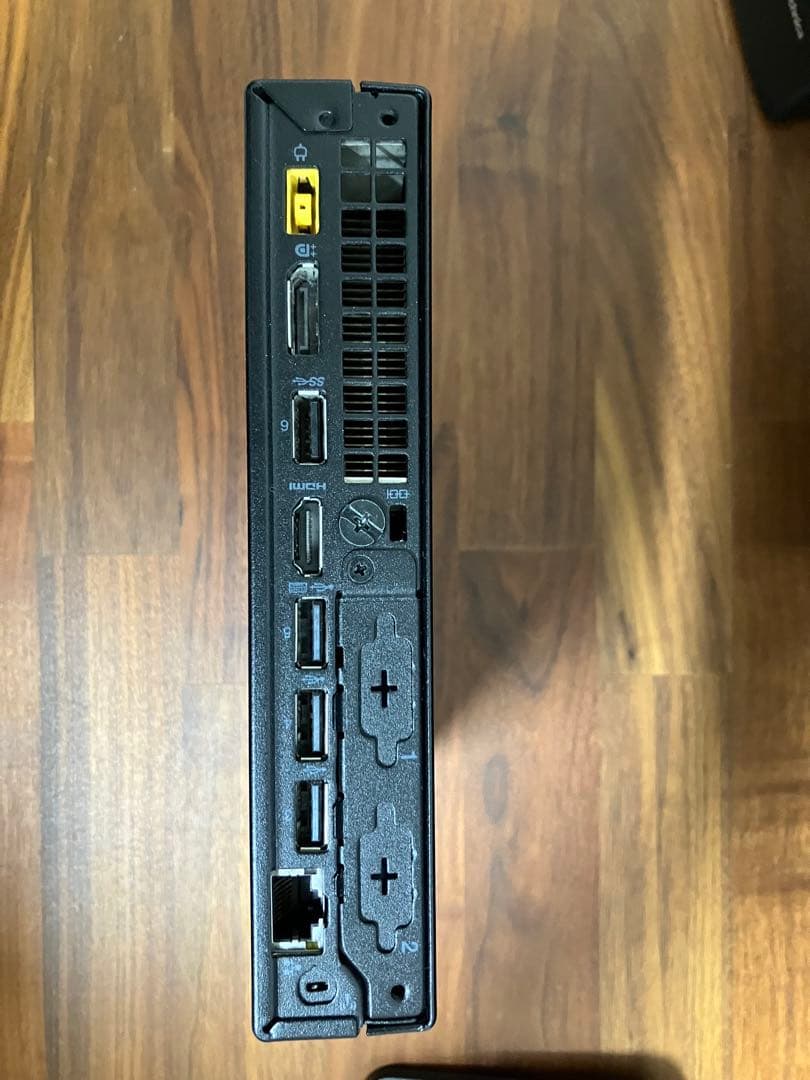 Lenovo Think Center M75q-1 ミニPC おまけ付き