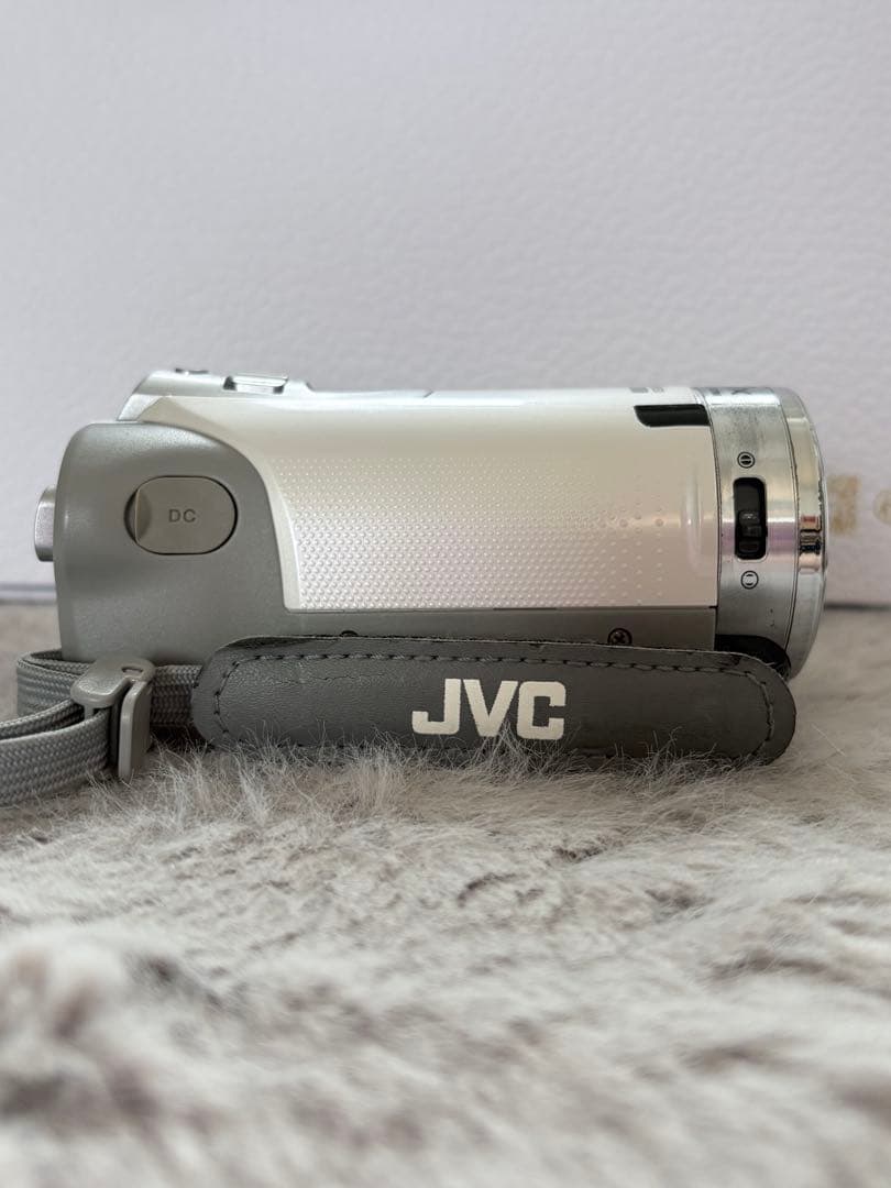 JVC Everio GZ-E780-W ホワイト 純正充電ケーブル付動作確認済