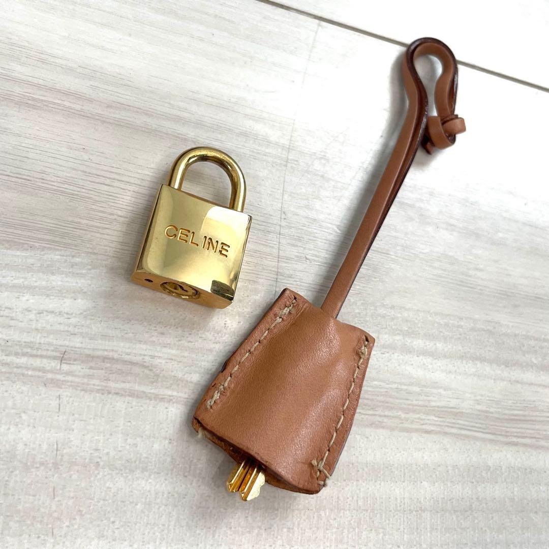 CELINE マカダム トリオンフ ボストンバッグ