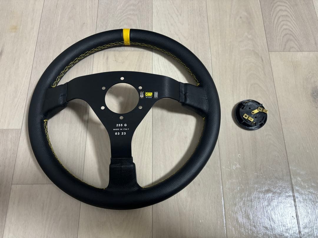 OMP WRCステアリングホイール