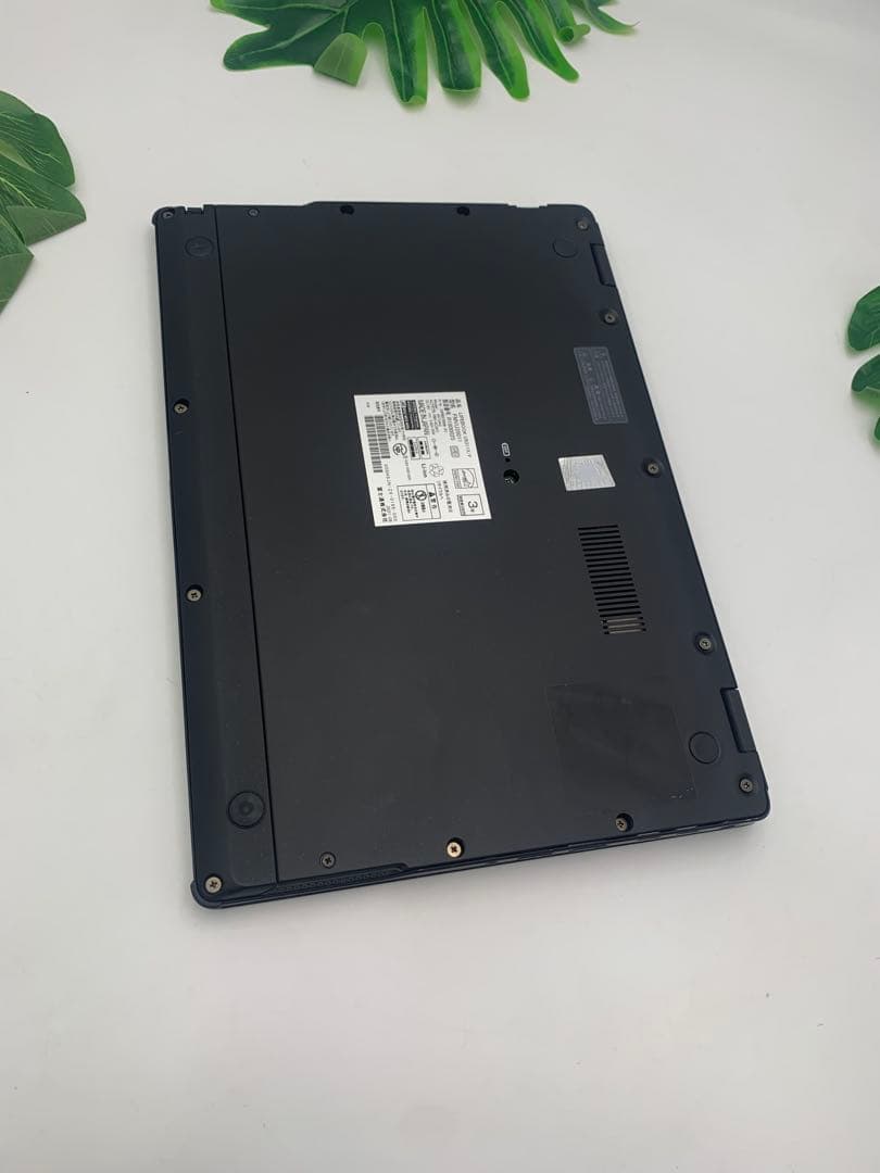 富士通 LIFEBOOK U9311X/FCore i7 1185G7