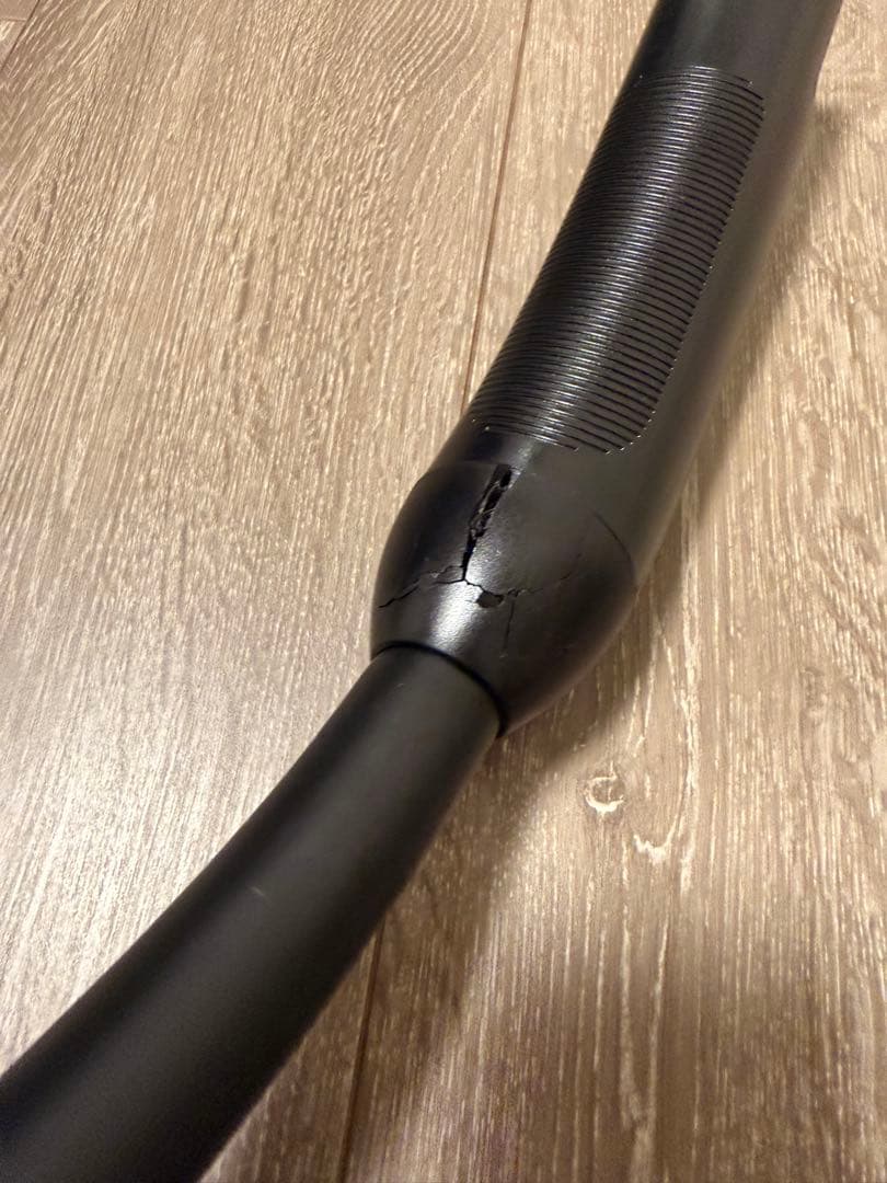 【ひび割れあり】TESLA チャデモアダプター CHAdeMO