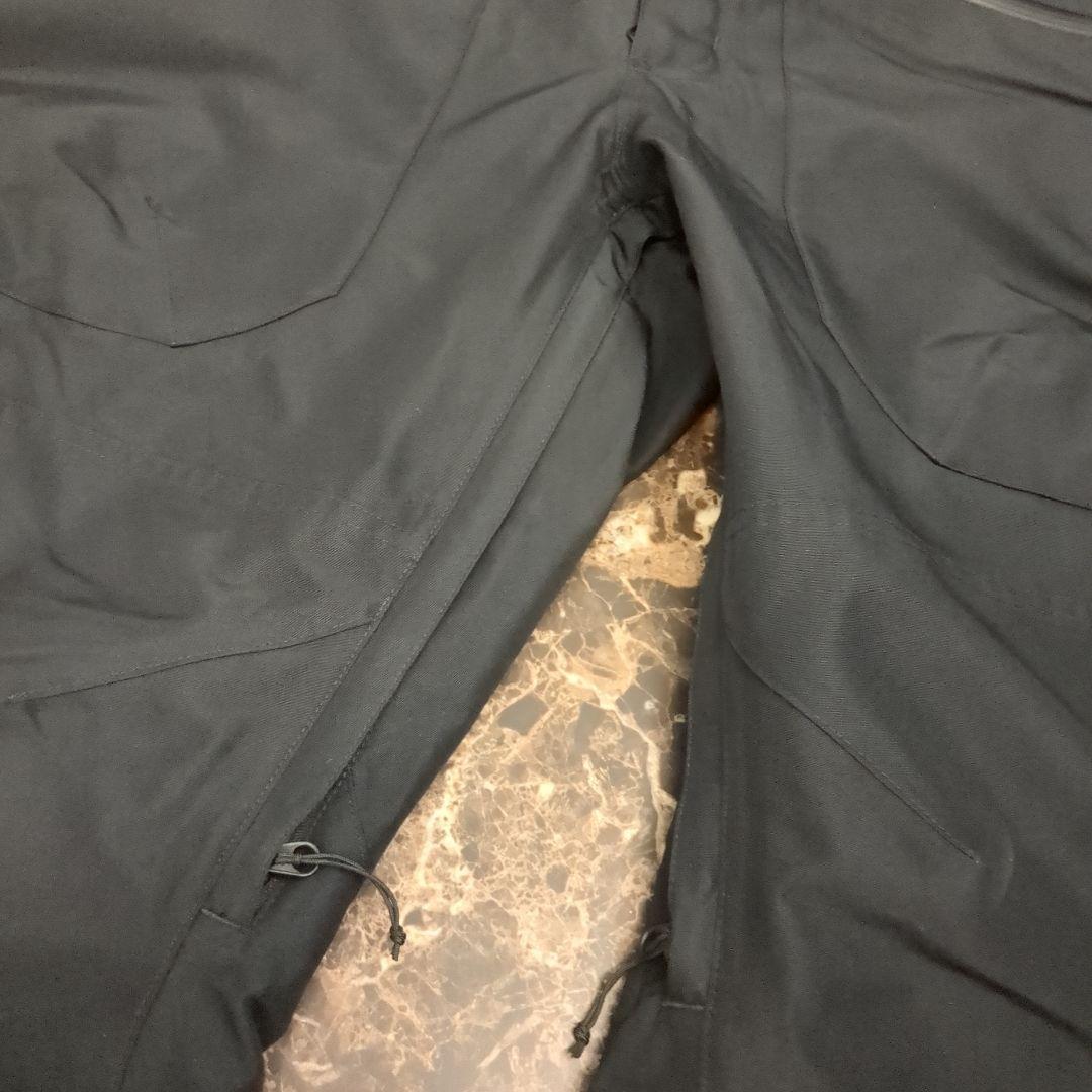 BURTON GORE-TEX ビブパンツ Lサイズ 中古