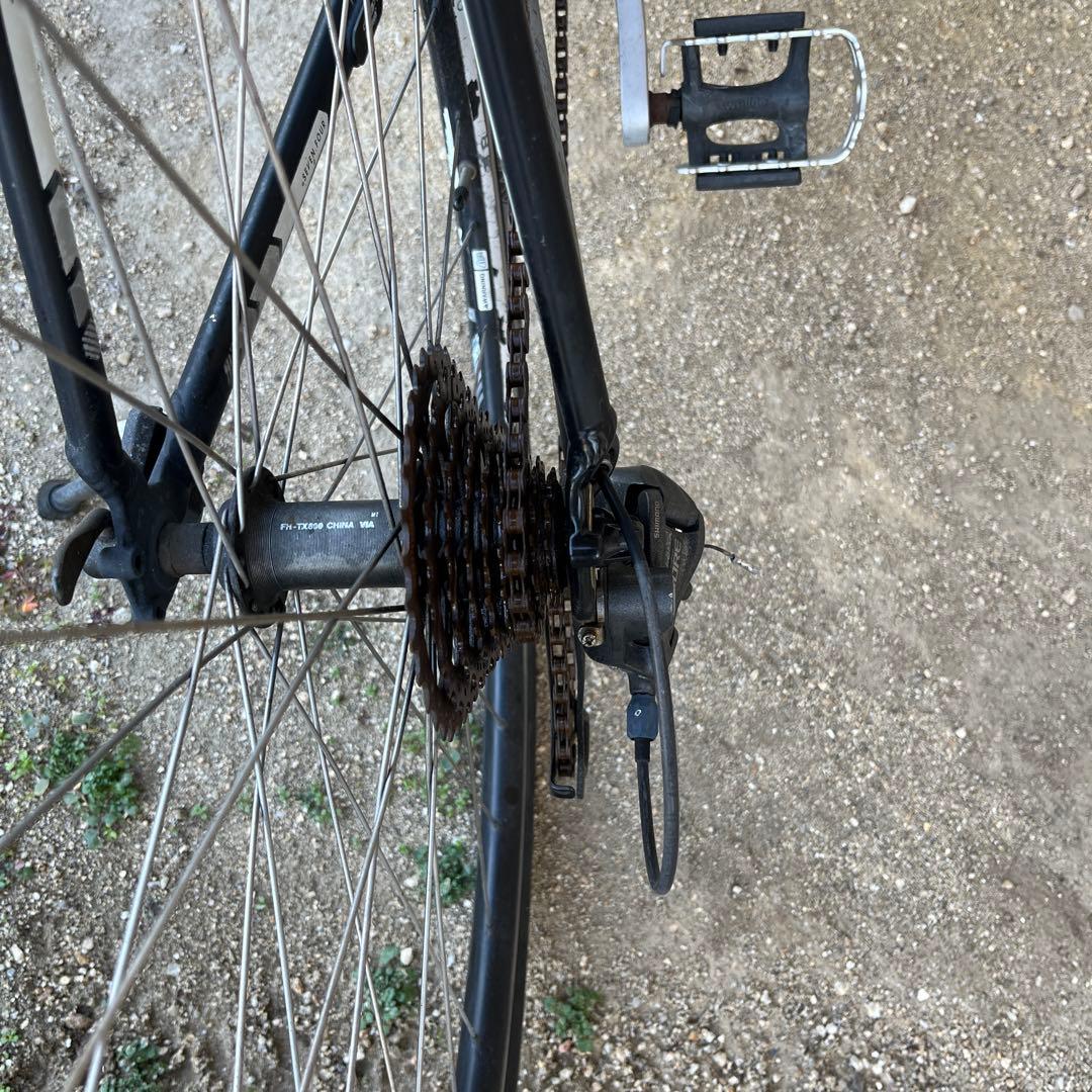 引き取りに限定　Trek 7、4FXクロスバイク ブラック