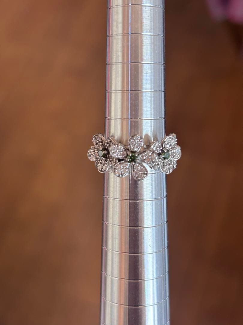 ポンテヴェキオ フラワーリング K18WG ダイヤモンド グリーンストーン