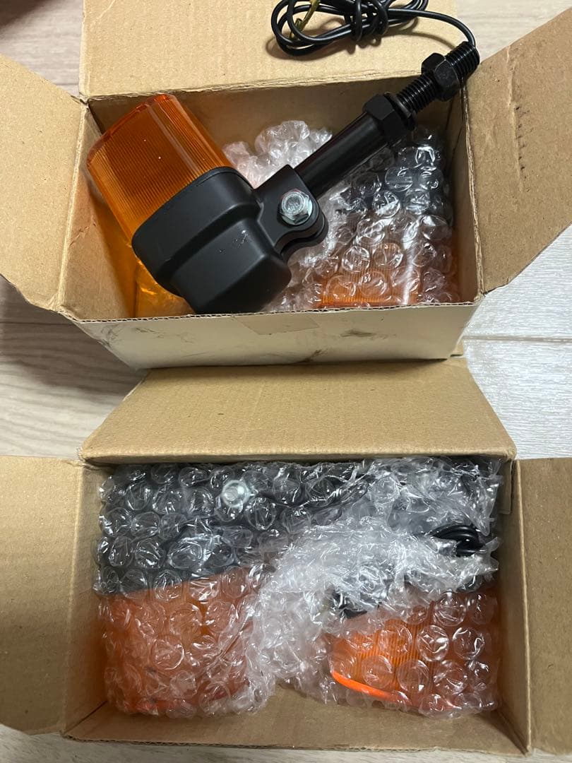 角型　ヨーロピアンウインカー 4個　オレンジ/ブラック