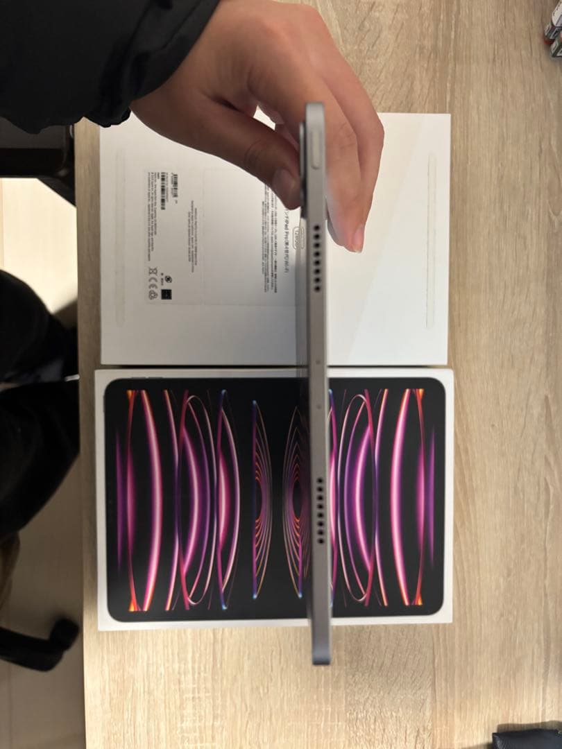 iPadPro11インチ第4世代128GB WiFiモデル