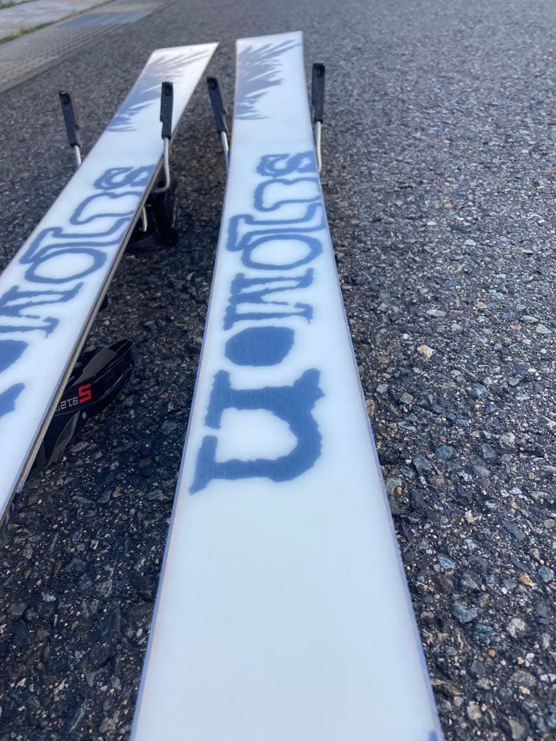 SALOMON TENEIGHTY スキー板