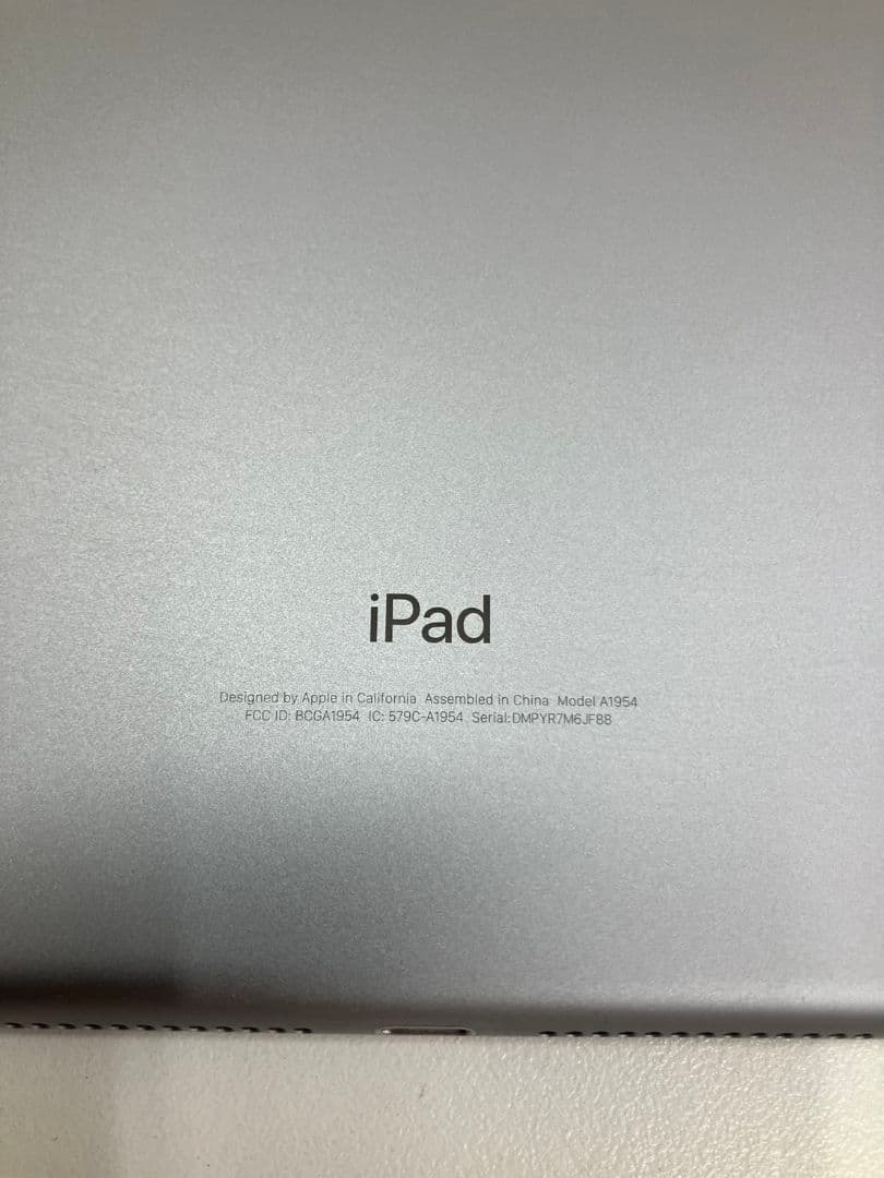 ipad　Wi-Fi+Cellular MR6R2LL/A　A1954　32GB