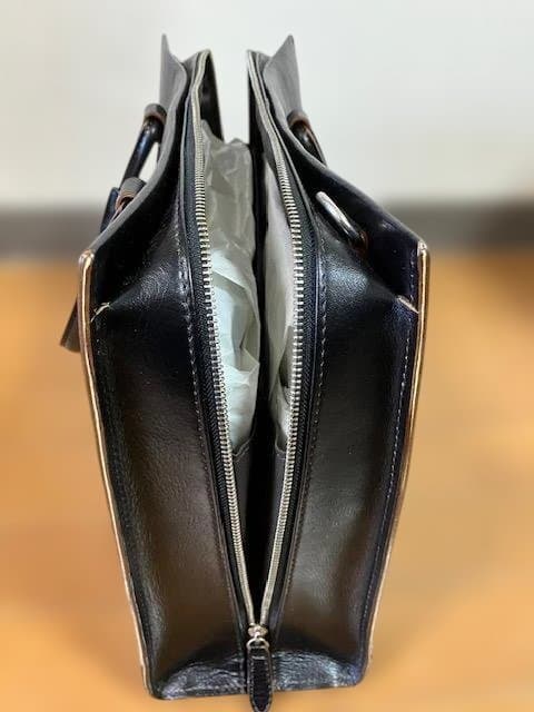 【★新品未使用★】Samsonite【自立型】ビジネスバック