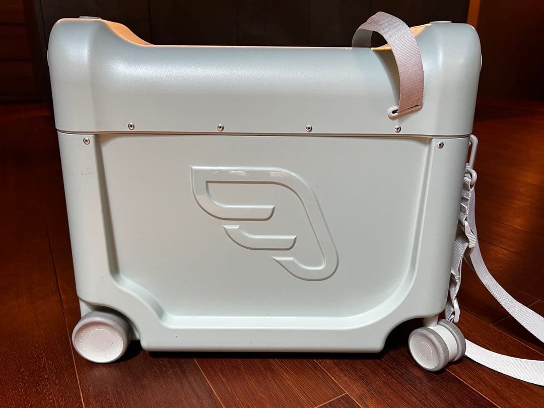 JETKIDS by STOKKE ミントグリーン　未使用ステッカー付き