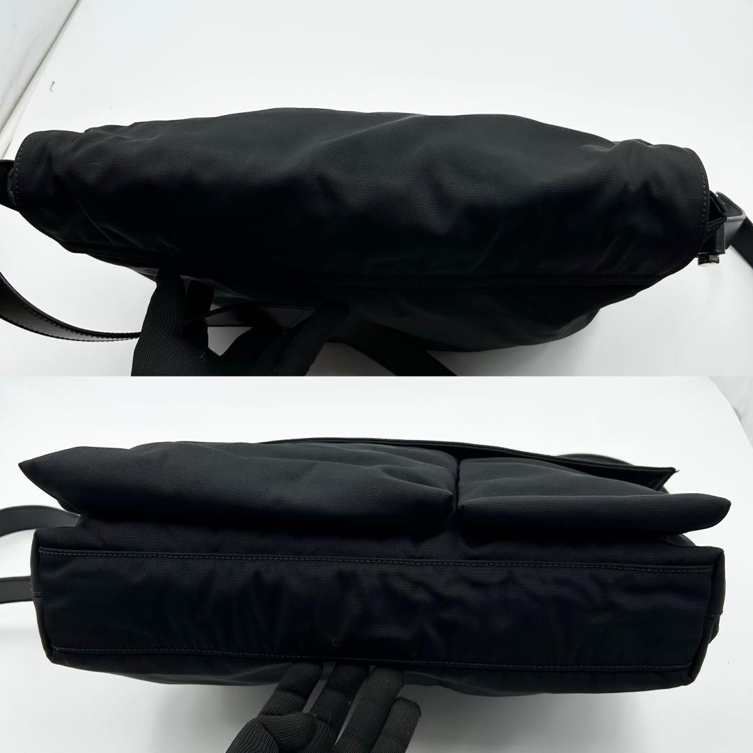 希少✨ グッチ ショルダーバッグ メッセンジャー ナイロン ブラック ロゴ