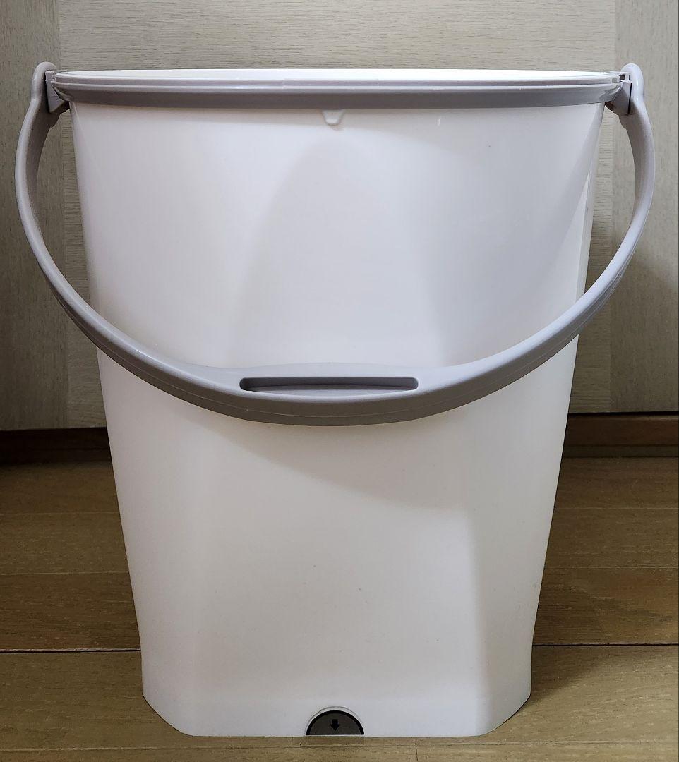 シービージャパン バケツ型洗濯機 ウォッシュボーイ TOM-12f