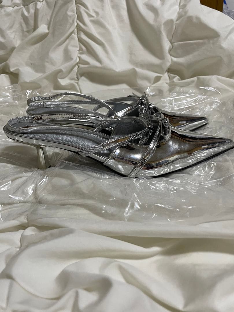 リボンディティールミュール　lily brown リリーブラウン　サンダル