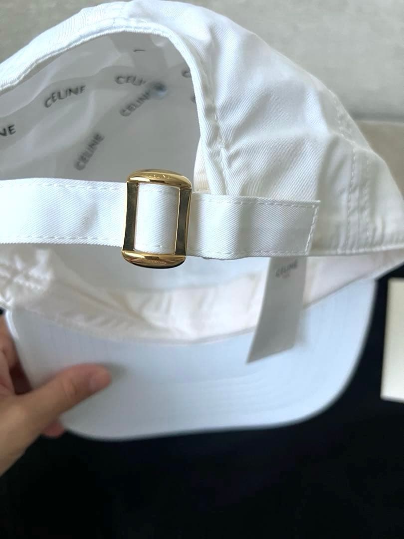 CELINE セリーヌ トリオンフ ホワイト ベースボールキャップ 帽子