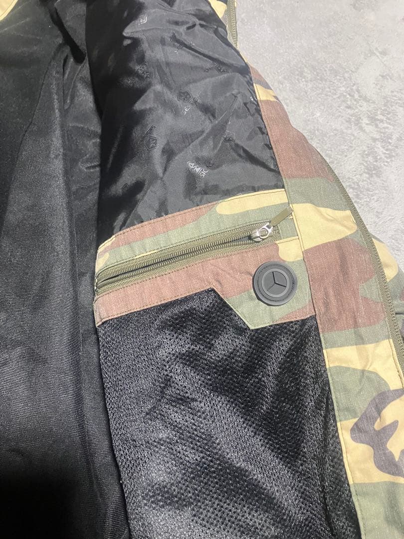 SESSIONS★スノボジャケット迷彩★セッションズ