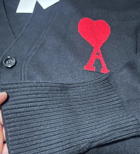 ✨新品✨ AMI PARIS ニットセーター ハート 男女兼用 ブラック S