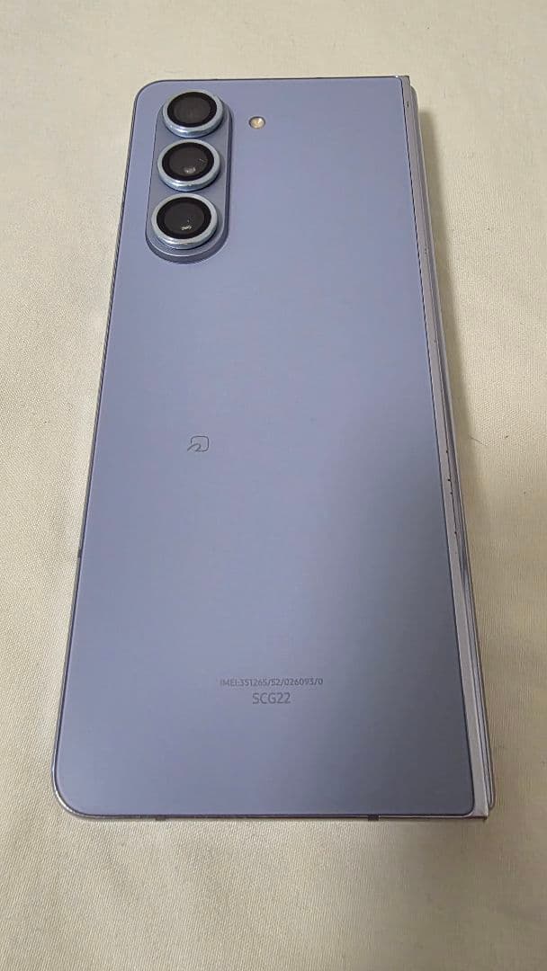 galaxy fold5 256GB 国内auSIMフリー版　アラミドケース付き