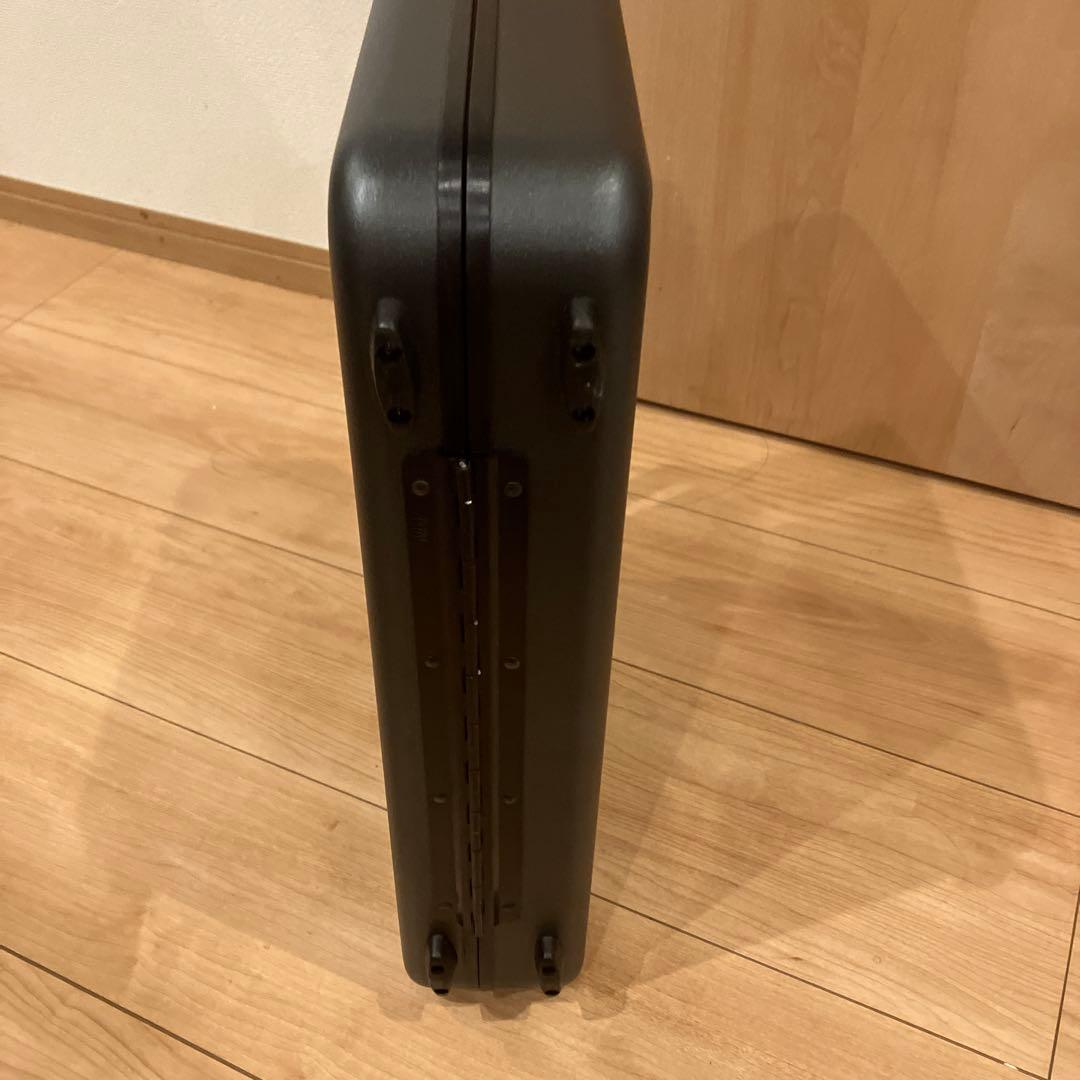 や*】様 ZERO HALLIBURTON ゼロハリバートン　セキュリティケース