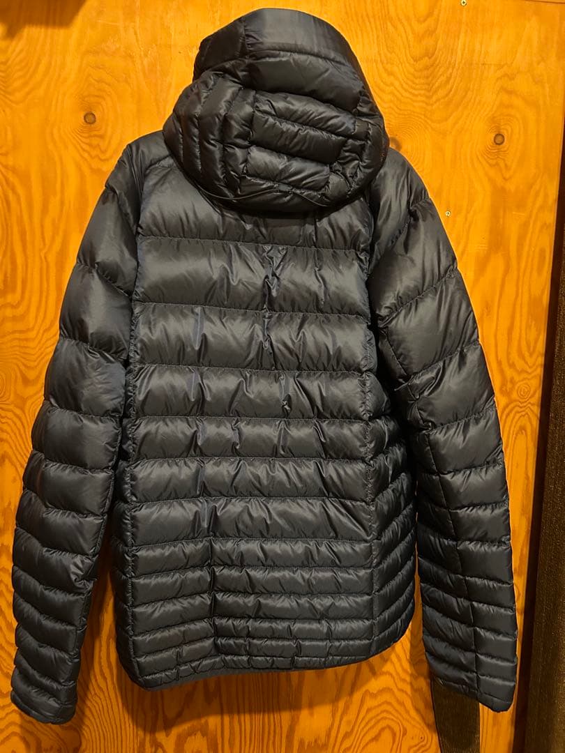 HAGLOFS ESSENS DOWN HOOD MEN ホグロフス　ダウン