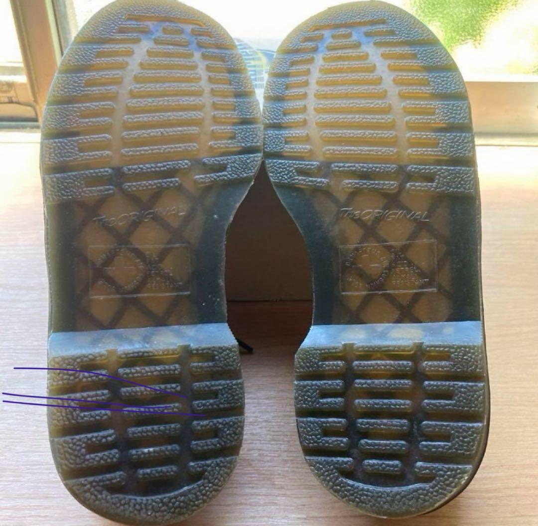 ドクターマーチン3ホール 23.5 チェリーレッド