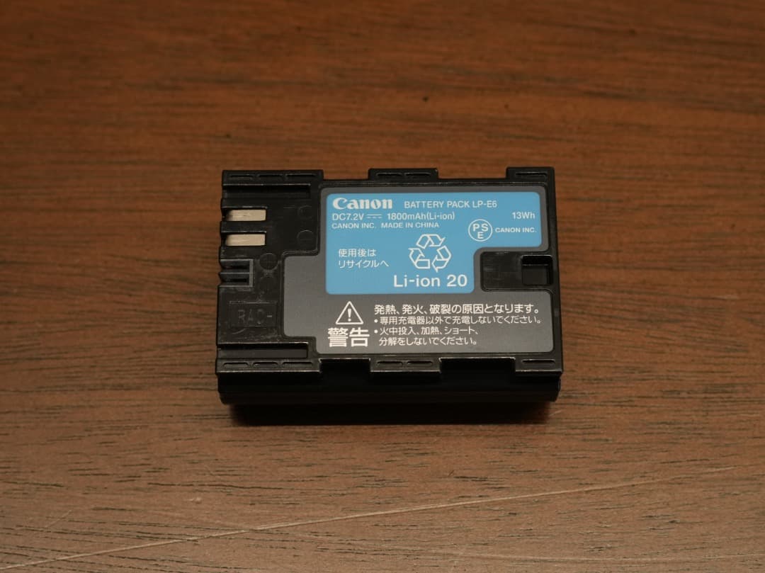 Canon EOS 6D デジタル一眼レフカメラ