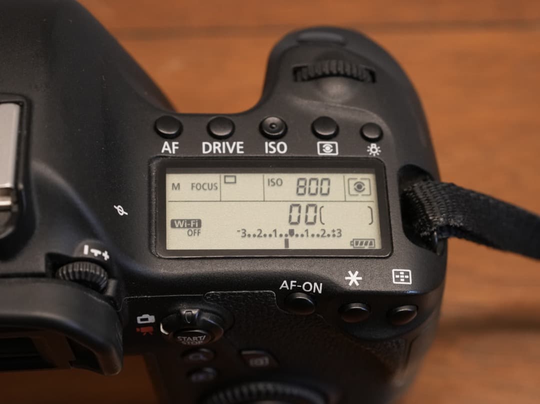 Canon EOS 6D デジタル一眼レフカメラ